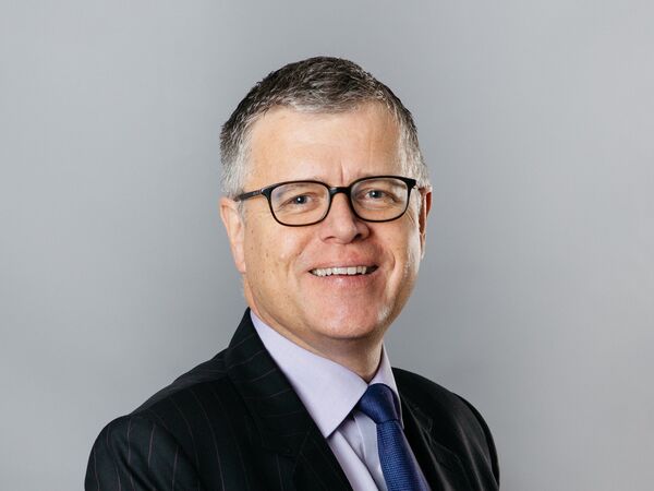 Martin Bloom Square 1